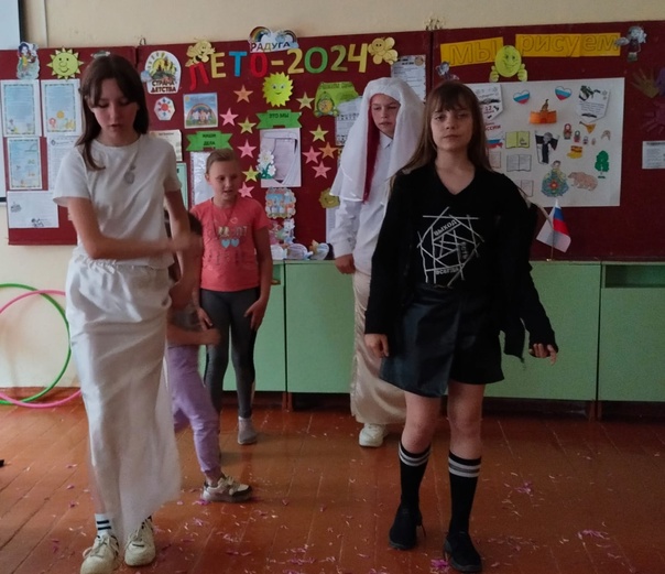 В пришкольном летнем лагере «Радуга» прошло мероприятие, посвящённые изучению старинных русских семейных обрядов