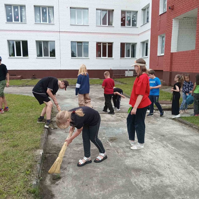 В лагере «Солнышко» МБОУ «Сещинская СОШ им. К.Я.Поварова» прошел день экологии