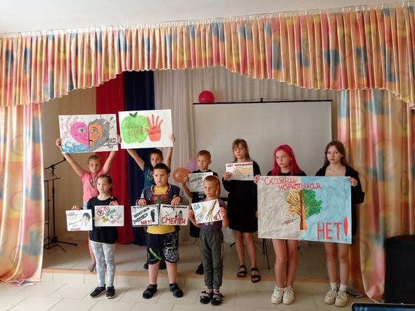 В лагере  «Радуга» МБОУ Давыдчинской ООШ состоялась игра-викторина «Дорожная азбука в загадках»