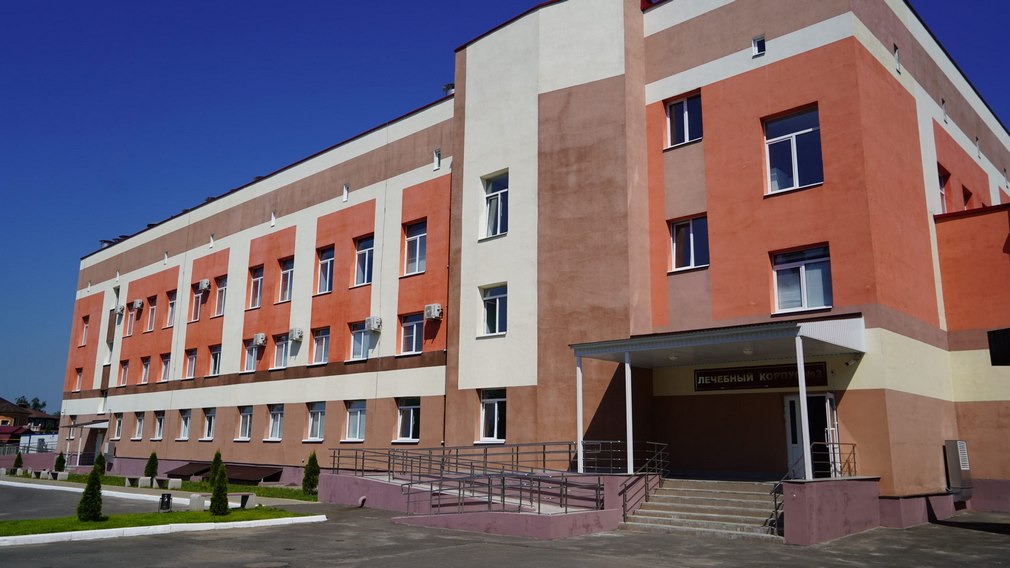 Новый лечебный корпус Брянской горбольницы №4 принимает пациентов