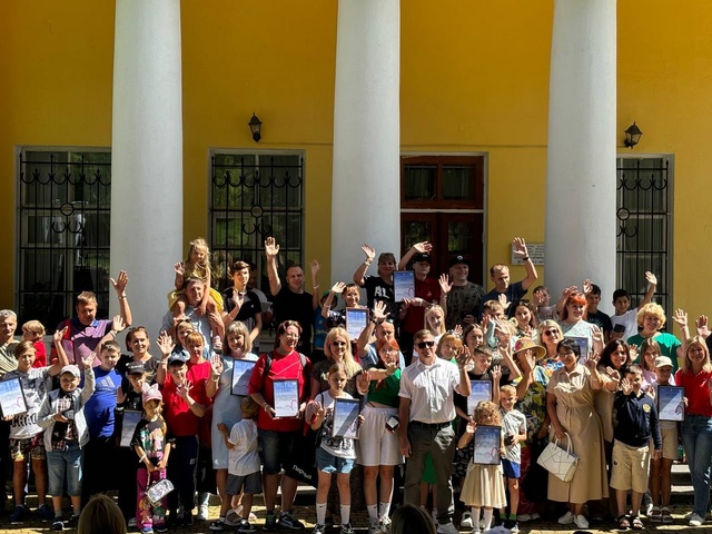 Дубровские семьи приняли участие в I Региональном форуме семейных сообществ «Родные-Любимые»