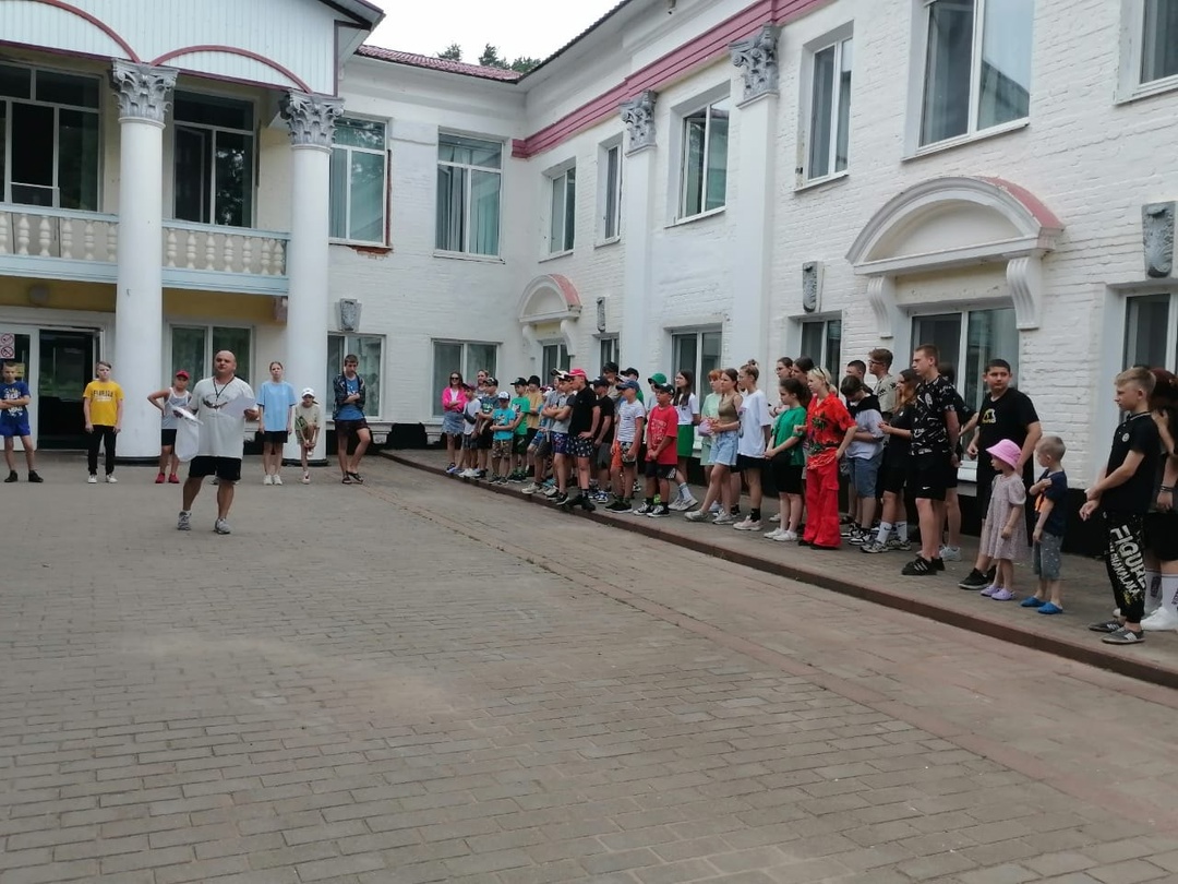 Воспитанники ГБУ КЦСОН Дубровского района отдыхают в санатории «Жуковский»