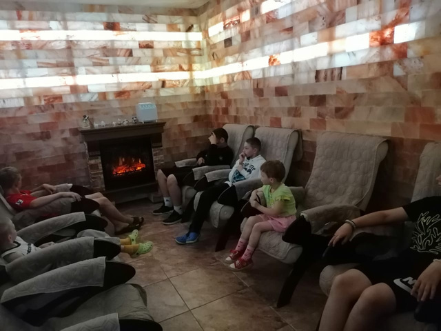 Воспитанники ГБУ КЦСОН Дубровского района отдыхают в санатории «Жуковский»