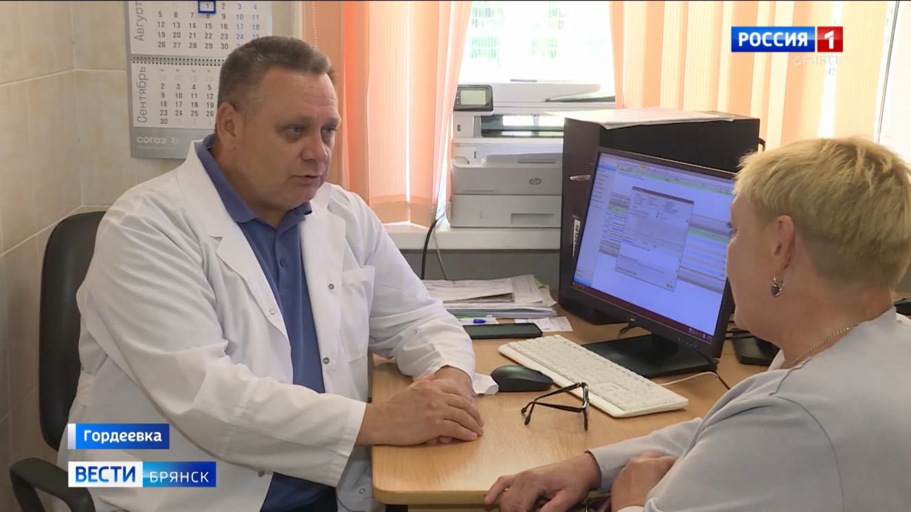 Больницы Брянской области пополняются новыми медицинскими кадрами