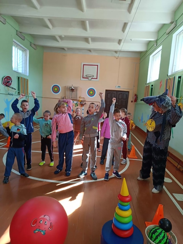 Для воспитанников Дубровского детского дома-интерната прошёл спортивный праздник «Старты надежд»