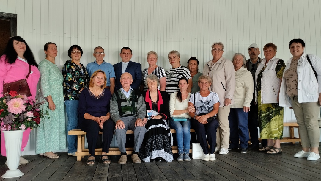 В Дубровке прошла встреча с поэтом Виктором Обориным