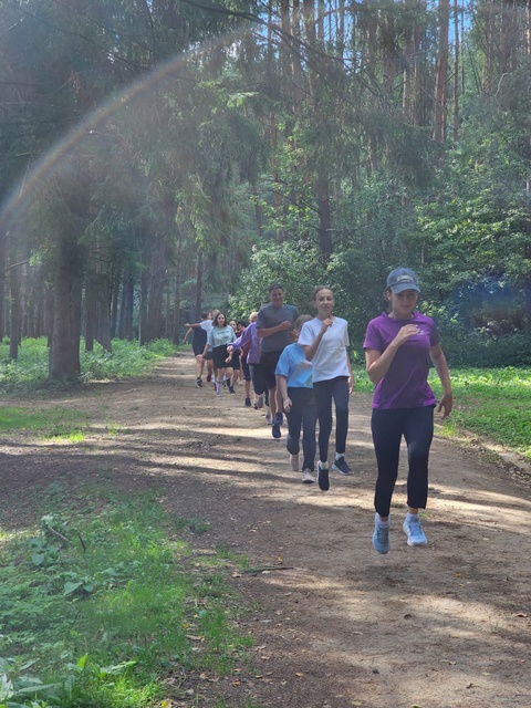 В Дубровке прошли легкоатлетические эстафеты