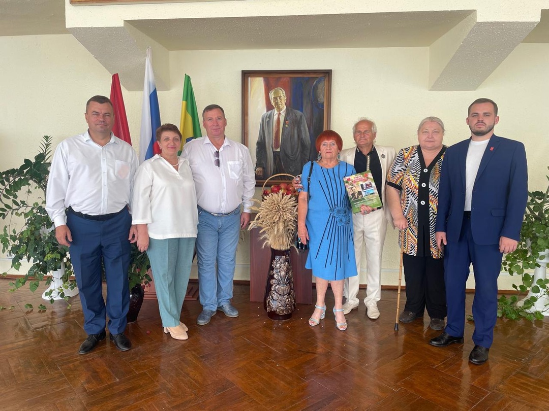 Делегация из Дубровки приняла участие в мероприятиях, посвящённых 120-летию со дня рождения П.Д. Рылько