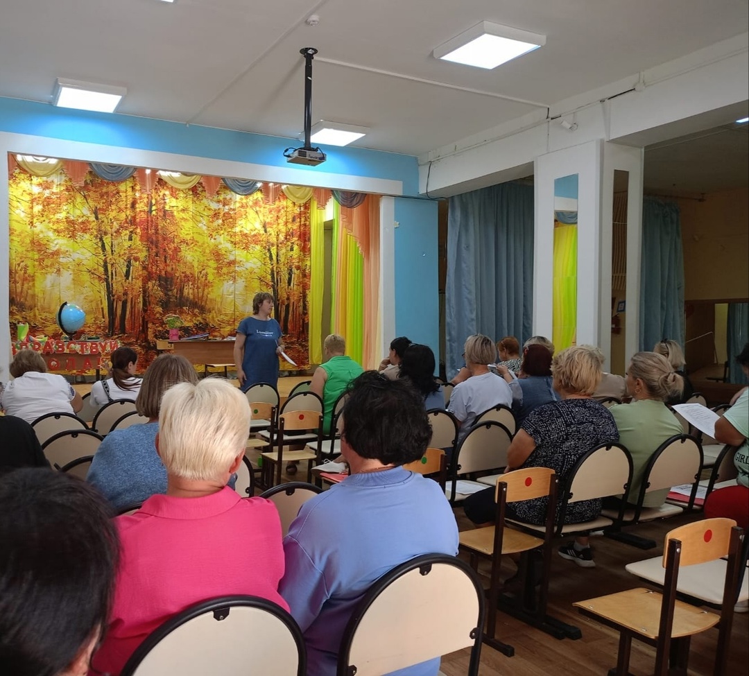 В Дубровском детском доме-интернате состоялось заседание педагогического совета