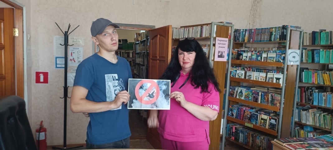 В Дубровке прошла профилактическая акция против электронных сигаре «Вейп это не модно»