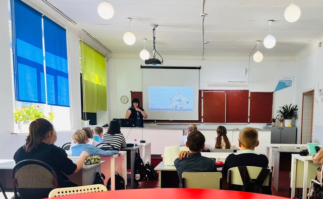 Для учащихся МБОУ Дубровской СОШ №1 прошло занятие «Будь грамотным»