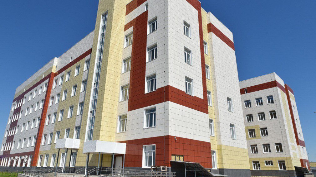 В Брянске новое здание городской поликлиники №4 на 800 посещений в смену готовится к открытию