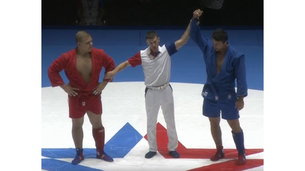 Брянский спортсмен Артем Осипенко победил на международном Гран-при