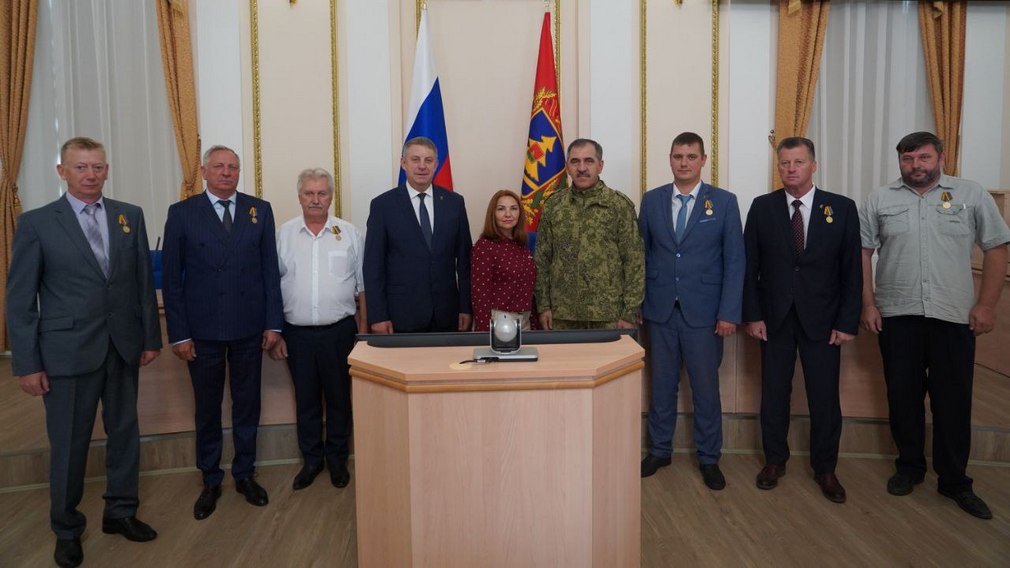 Брянщину посетил заместитель Министра обороны РФ генерал-полковник Юнус-Бек Евкуров