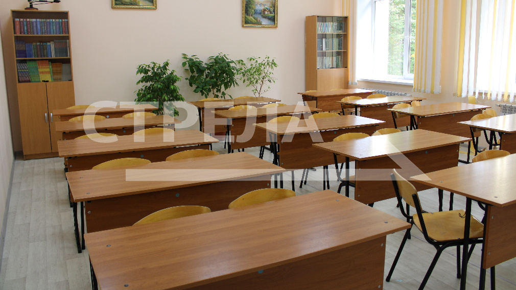 13 зданий школ ремонтируют в Брянской области