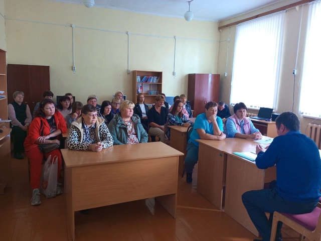 В Рябчинской СОШ состоялось общешкольное родительское собрание.