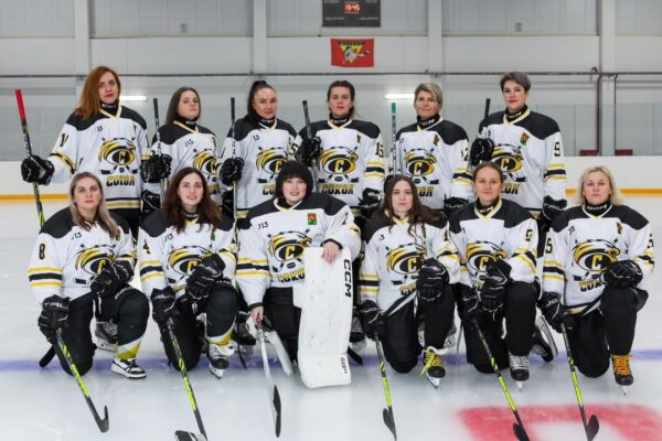 Подготовку к новому сезону начала женская хоккейная команда «Сокол»