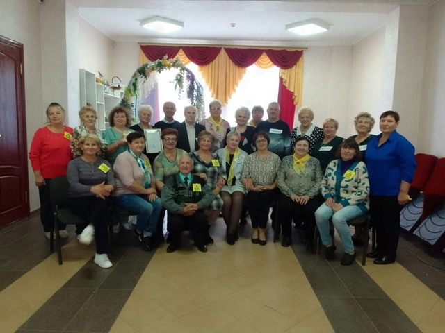В районном ДК поселка Дубровка состоялась конкурсная программа для людей старшего поколения «Красота. Молодость. Комсомол!»