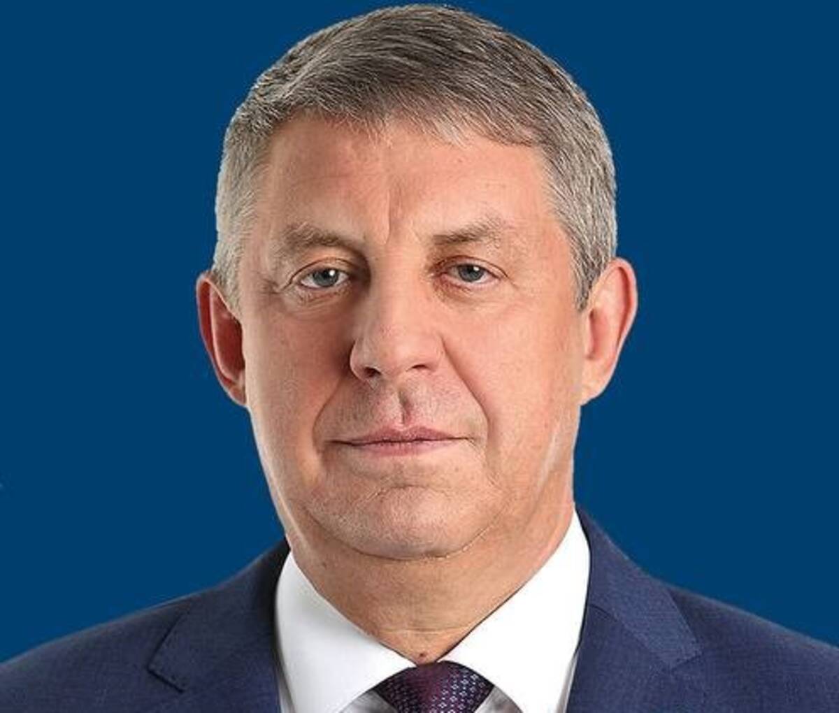 За два дня жители Брянщины адресовали Александру Богомазу более 300 обращений