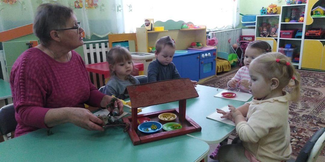 Для воспитанников Дубровской № 1 СОШ состоялось занятие «Зёрнышки для птичек»