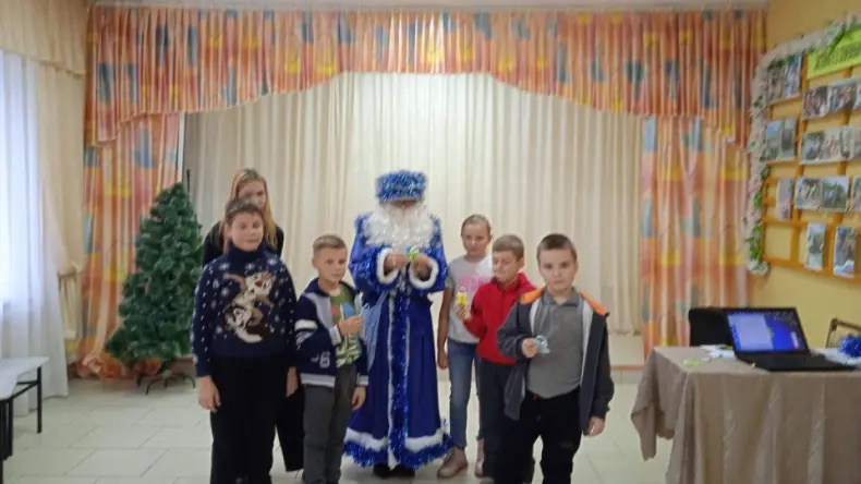 В Давыдчинском СДК состоялось мероприятие «День рождения Деда Мороза»