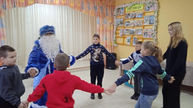 В Давыдчинском СДК прошло мероприятие  «День рождения Деда Мороза»