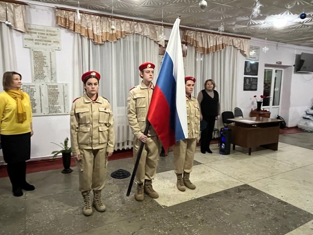 В Дубровских школах прошли мероприятия, посвященные Дню Героев Отечества