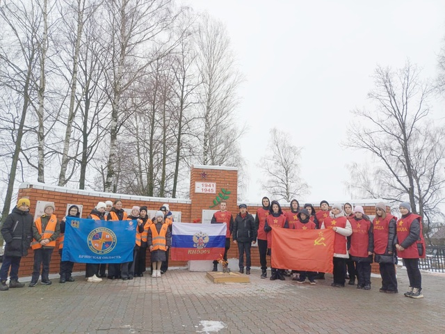 В Дубровской СОШ № 1 прошли мероприятия, посвященные Дню Неизвестного Солдата