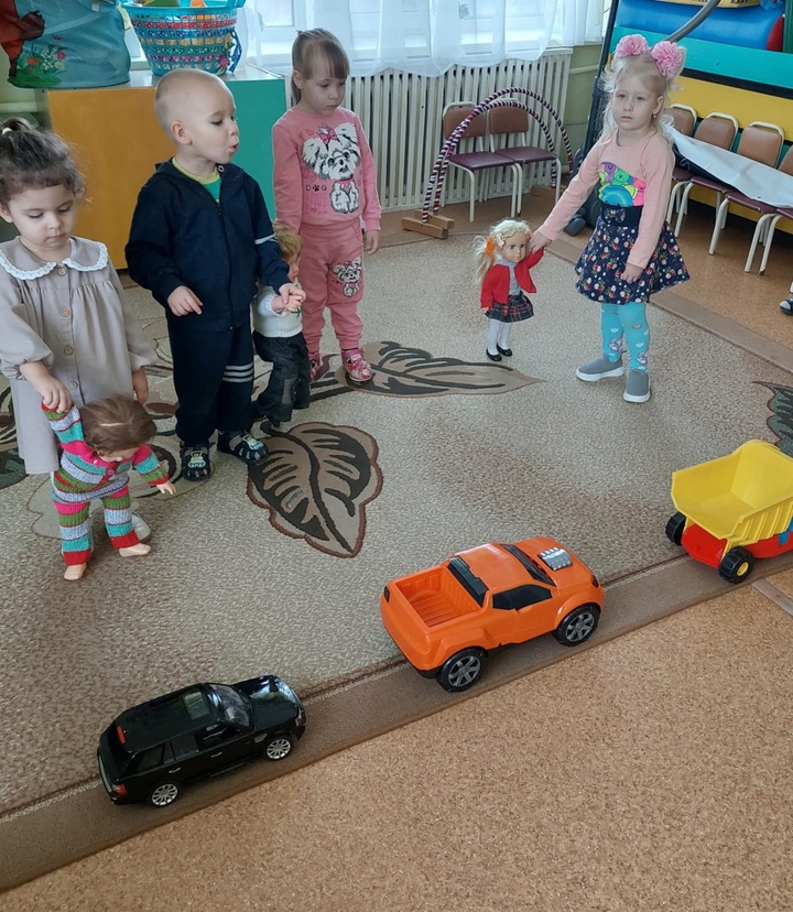 Для воспитанников Дубровской № 1 СОШ была проведена беседа «Знай и выполняй правила уличного движения»