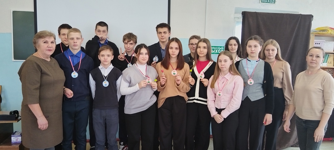 Для учащихся Пеклинской СОШ прошло мероприятие «Тайны бабушкиного сундука»