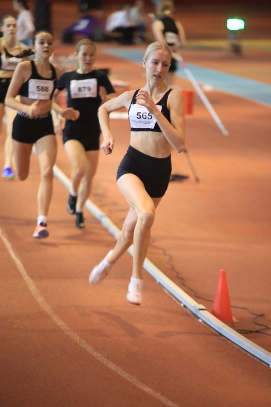 Легкоатлетка Дубровской спортивной школы стала бронзовой призеркой