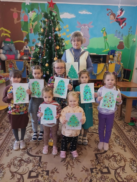 Для воспитанников Алешинской ООШ проведен Мастер – класс «Елка в праздничный час»