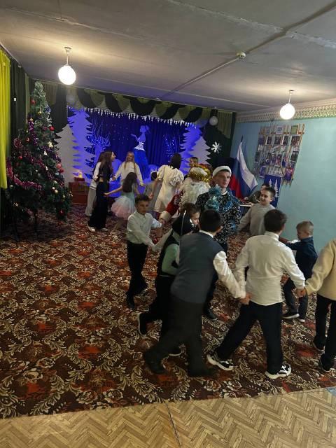 В Давыдчинской ООШ прошло мероприятие «Этот волшебный Новый год»