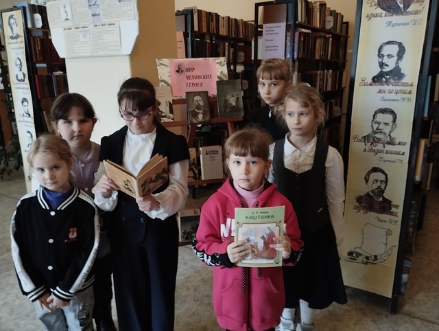 В Пеклинской поселенческой библиотеке состоялись чеховские чтения «Я вновь читаю Чеховские строки»