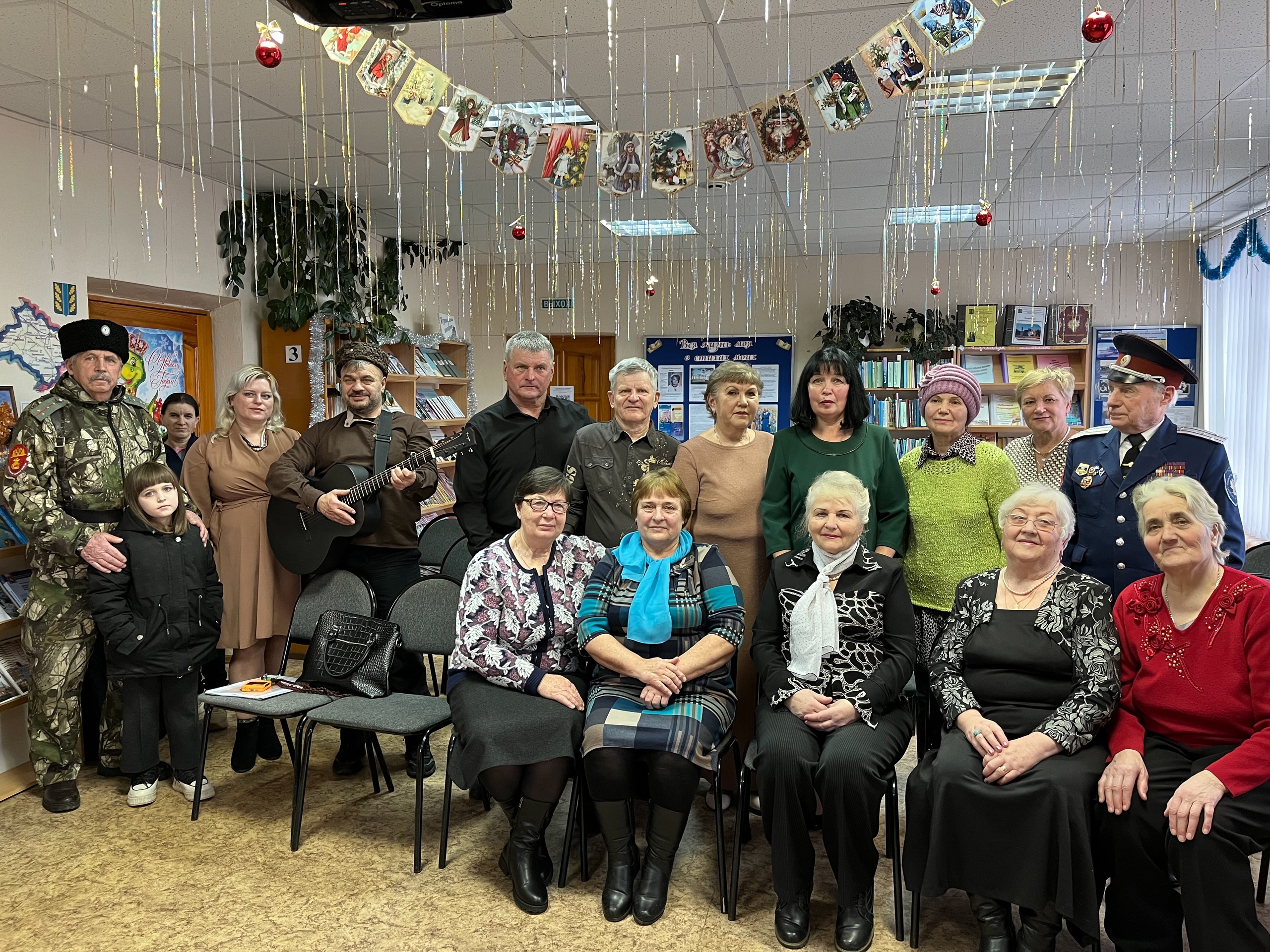 В Дубровской библиотеке состоялось мероприятие, посвященное памяти баяниста Алексея Васильевича Арапова