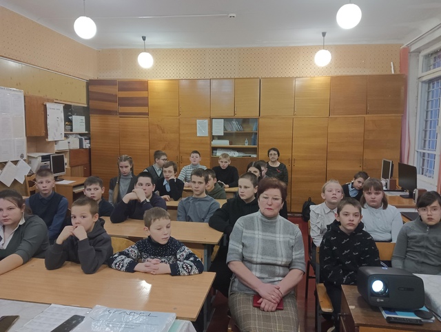 Для обучающихся Алешинской ООШ была подготовлена презентация «День снятия блокады Ленинграда»