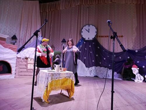 В СП «Пеклинский СДК» состоялось театрализованное представление «Колядуем-колядуем! Песни с танцем чередуем!».