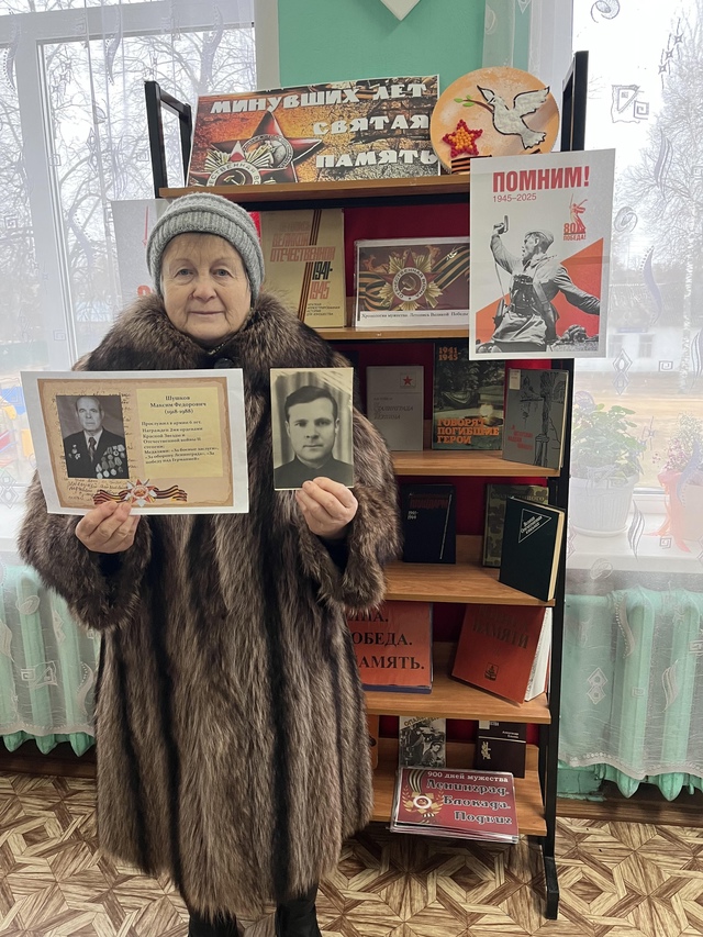 В Рековичской поселенческой библиотеке оформлена выставка «Минувших лет святая память»