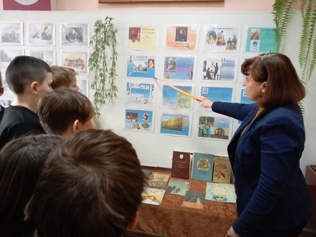 Для учащихся Дубровской №1 СОШ прошло мероприятие, посвященное Дню памяти А.С.Пушкина