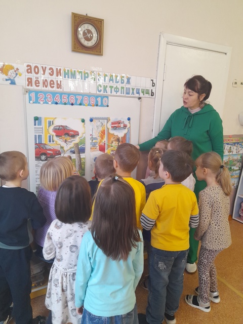 Для воспитанников Дубровского детского сада №2 прошло занятие, посвященное пожарной безопасности