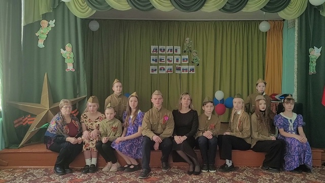 Учащиеся Давыдчинской ООШ приняли участие в Всероссийском мероприятии «Песня Защитнику!»