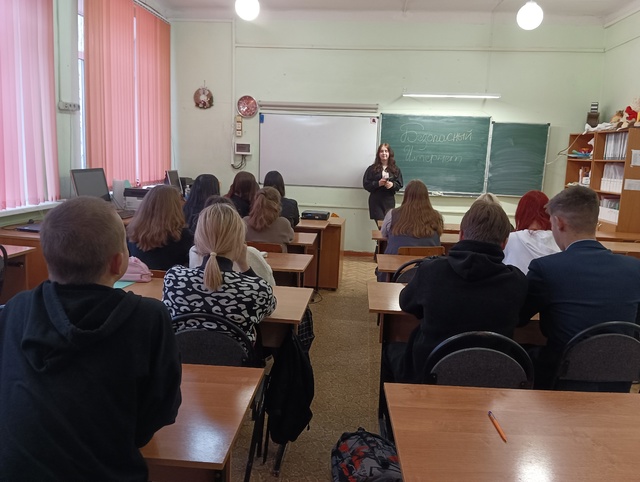 В Дубровской № 1 СОШ прошли мероприятия, посвященные Международному дню безопасного Интернета