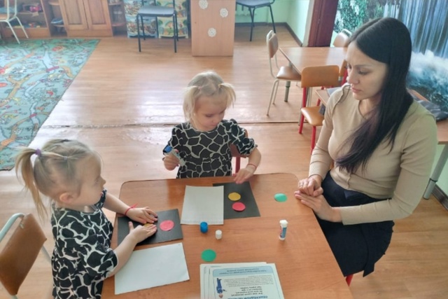 Для воспитанников Давыдчинской ООШ прошло занятие о соблюдении правил дорожного движения