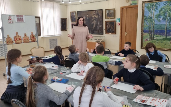 Музей Братьев Ткачёвых посетили второклассники из Брянского городского лицея № 2 имени М.В. Ломоносова