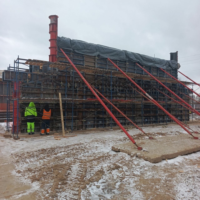 По нацпроекту в Унече продолжается капремонт путепровода