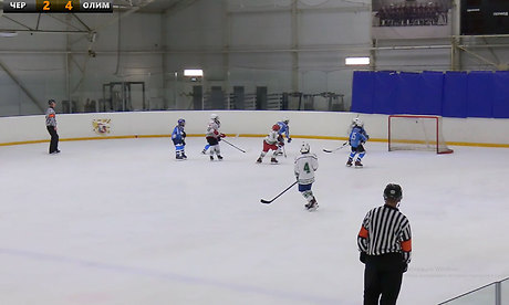 Юношеская хоккейная команда «Олимп» из Стародуба одержала победу над командой «Черноморец» из Севастополя на всероссийских соревнованиях «Золотая шайба»