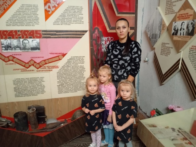 Воспитанники Давыдчинской ООШ посетили музейную комнату школы