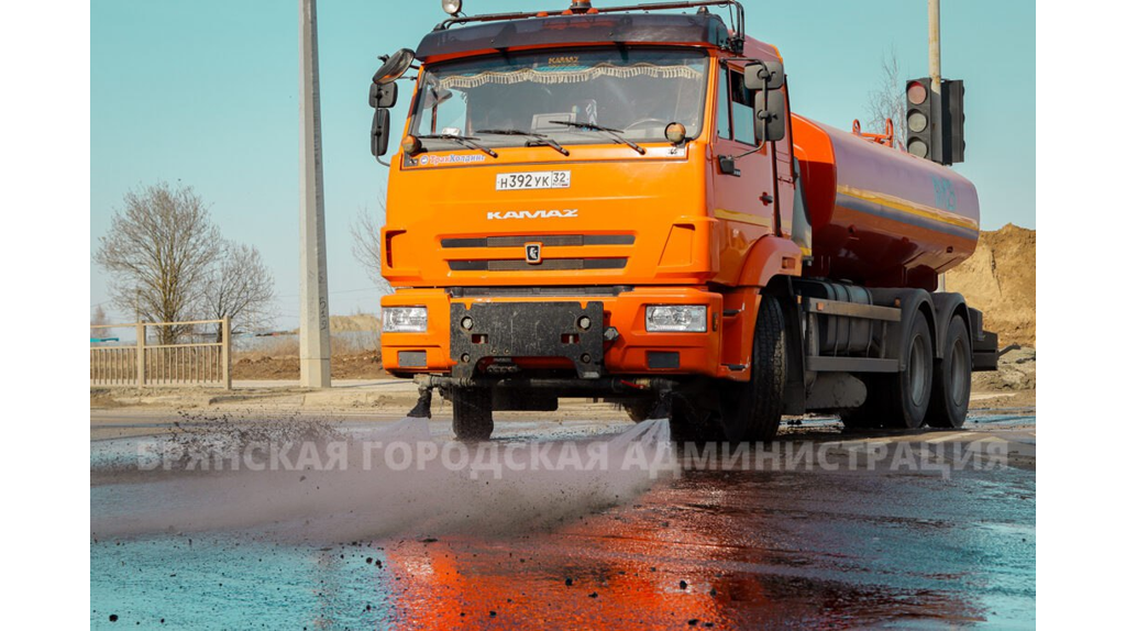 Брянск «пылесосят» и «умывают» круглосуточно