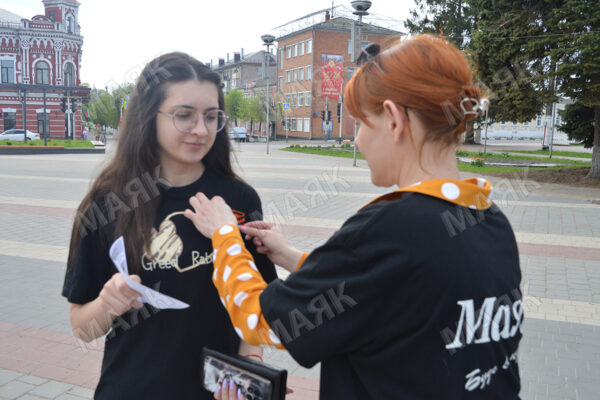 К акции «Георгиевская ленточка» присоединился «Маяк»