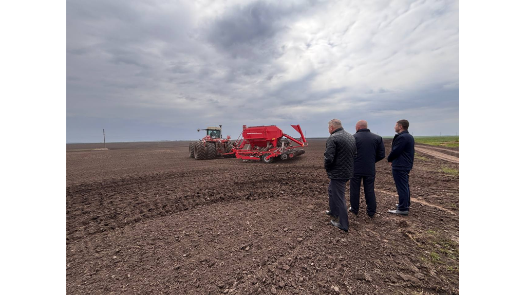 Аграрии Брянщины поделились опытом на полях Карачевского района